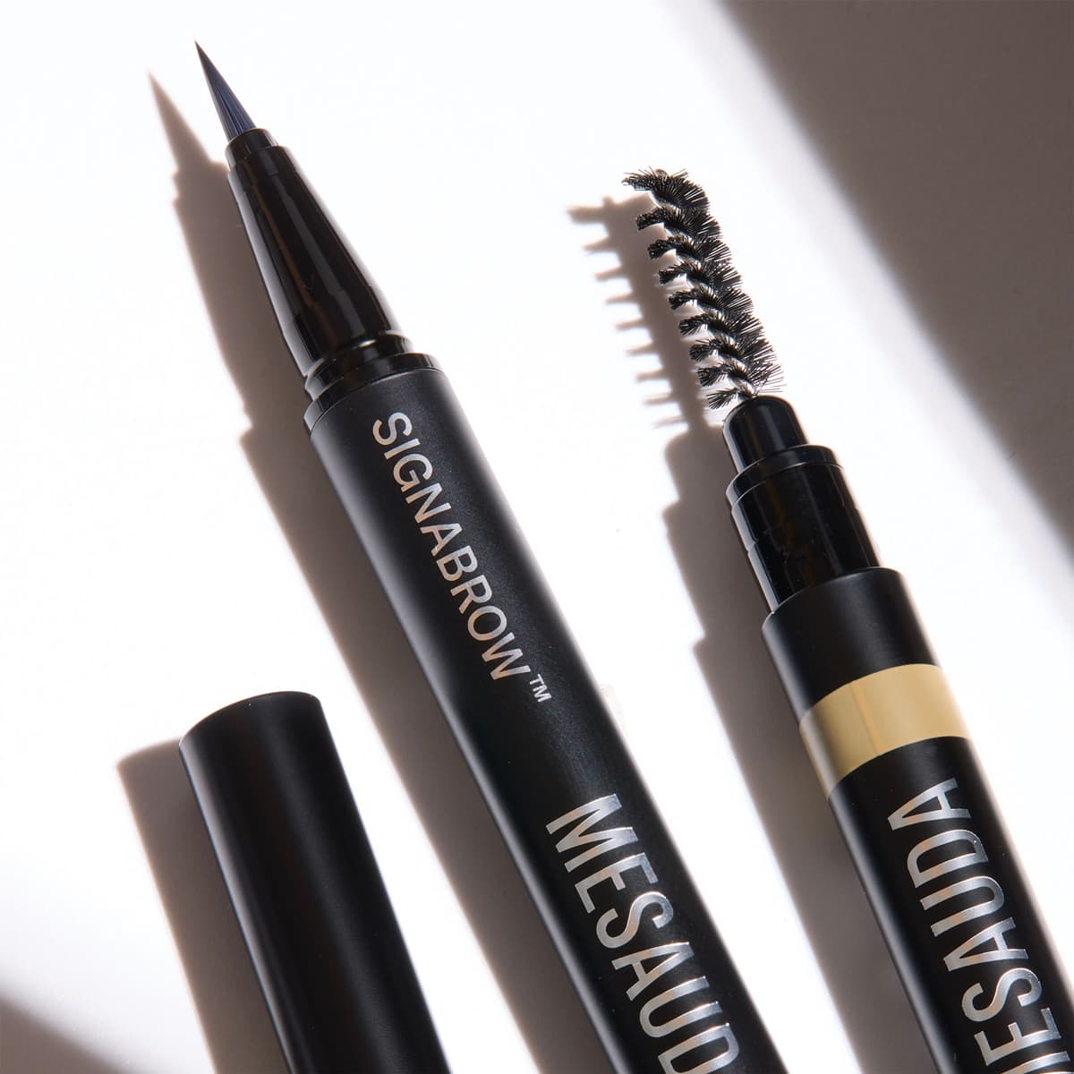 SIGNBROW eyebrow felt-tip pen