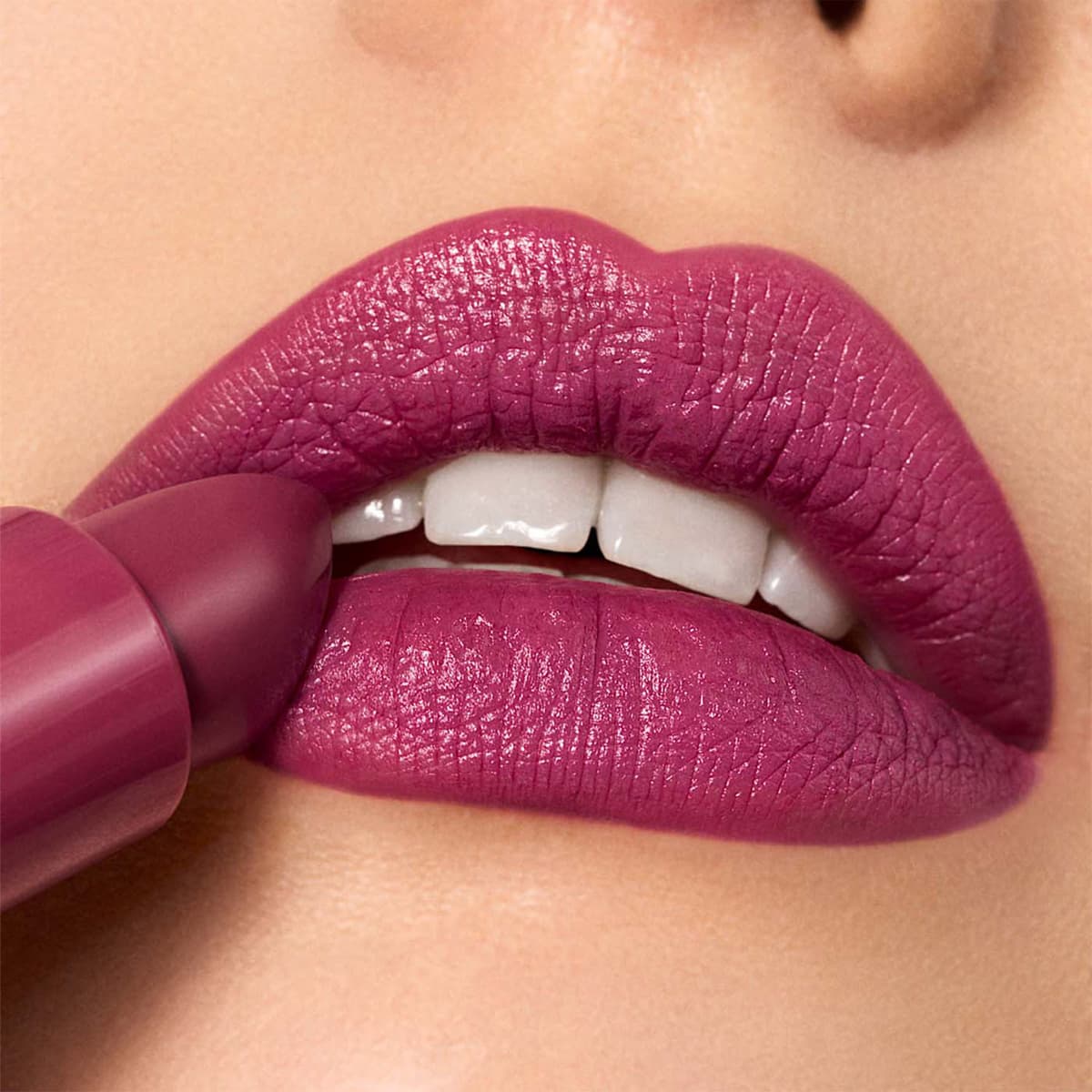 LIP CREAMYNAL Lipstick