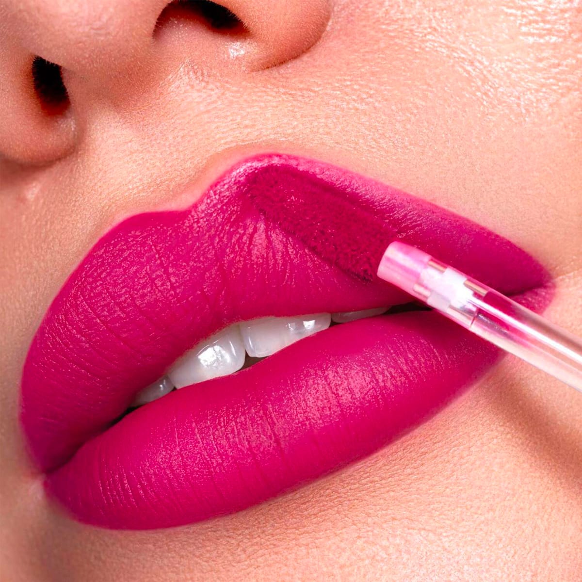 Lipstick LIP MOUSSE CLOUD THERAPY