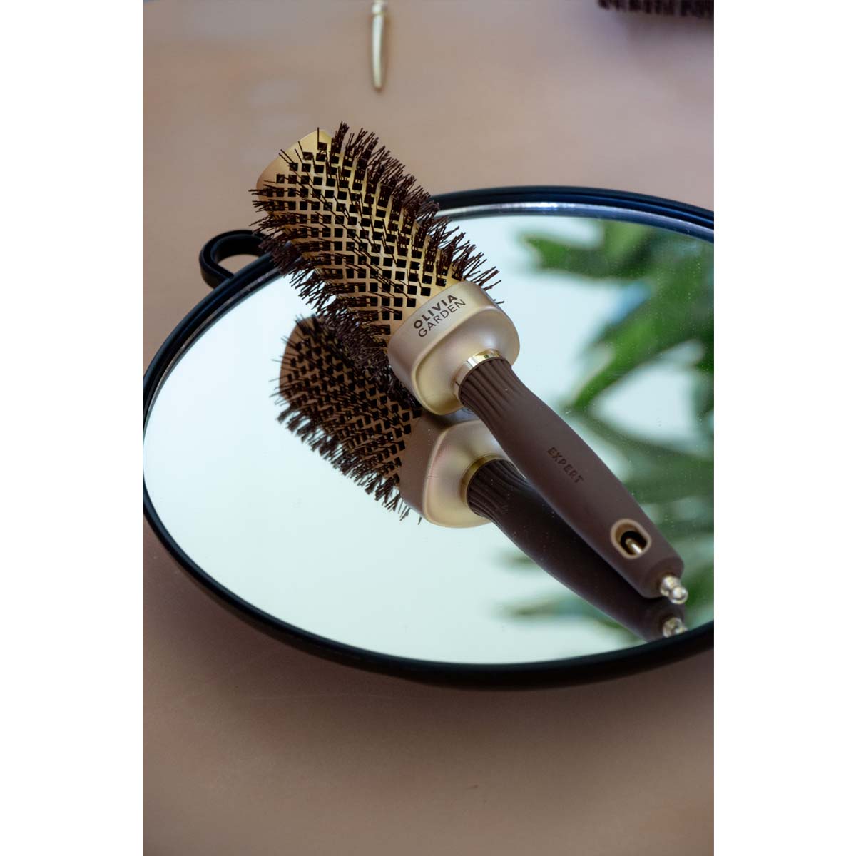 Expert Blowout Straight Brush Gold & Brown