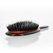 Pneumatic brush with mixed bristles