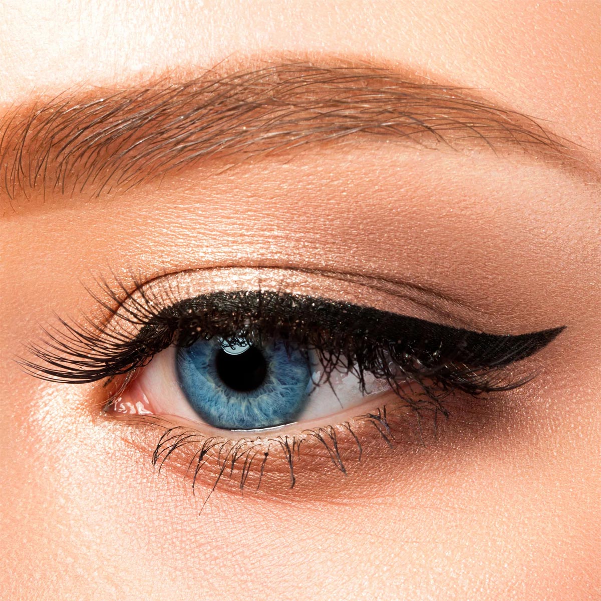 EYE ON FLEEK Eyeliner