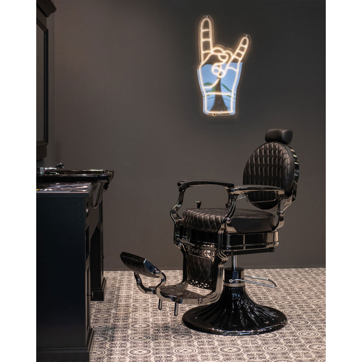 KIRK BC Barber Chair