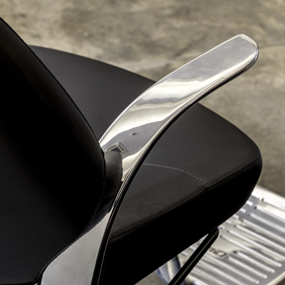 Sigma barber chair